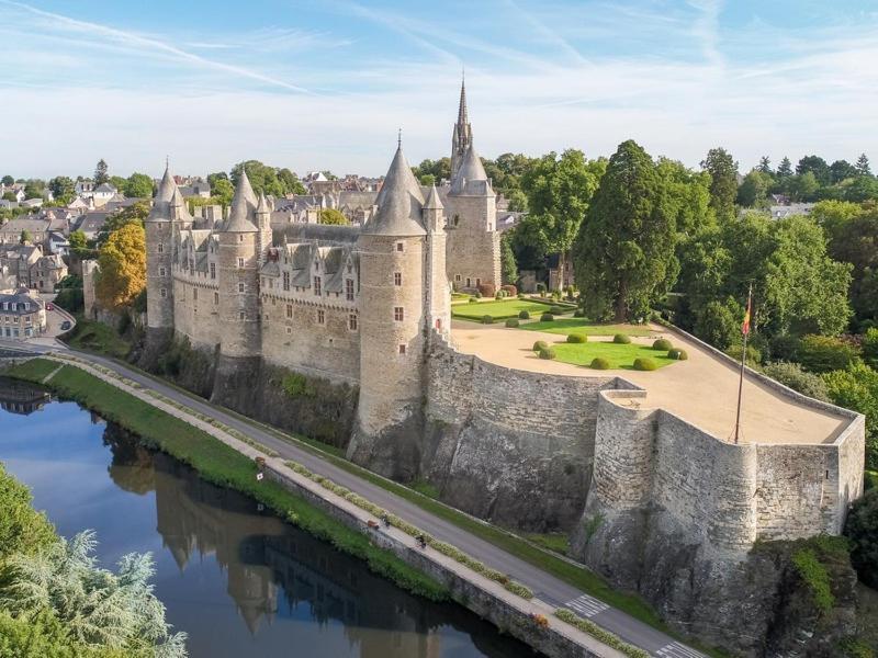 Maison Proche Chateau Hébergement de vacances Josselin
